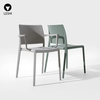 9 Skandináv műanyag szék nagykereskedelmi nappali, étkező szék otthon egyszerű karfa szék étkező halmozott szék étkező asztal chai