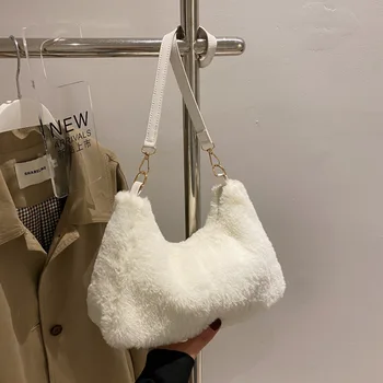 Plüss válltáska téli nagy kapacitású aranyos egyszínű hónalj táska Női divat tervező fashion street táska